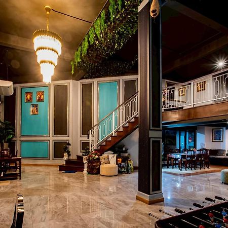 Ployburi Boutique Hotel Chanthaburi Esterno foto
