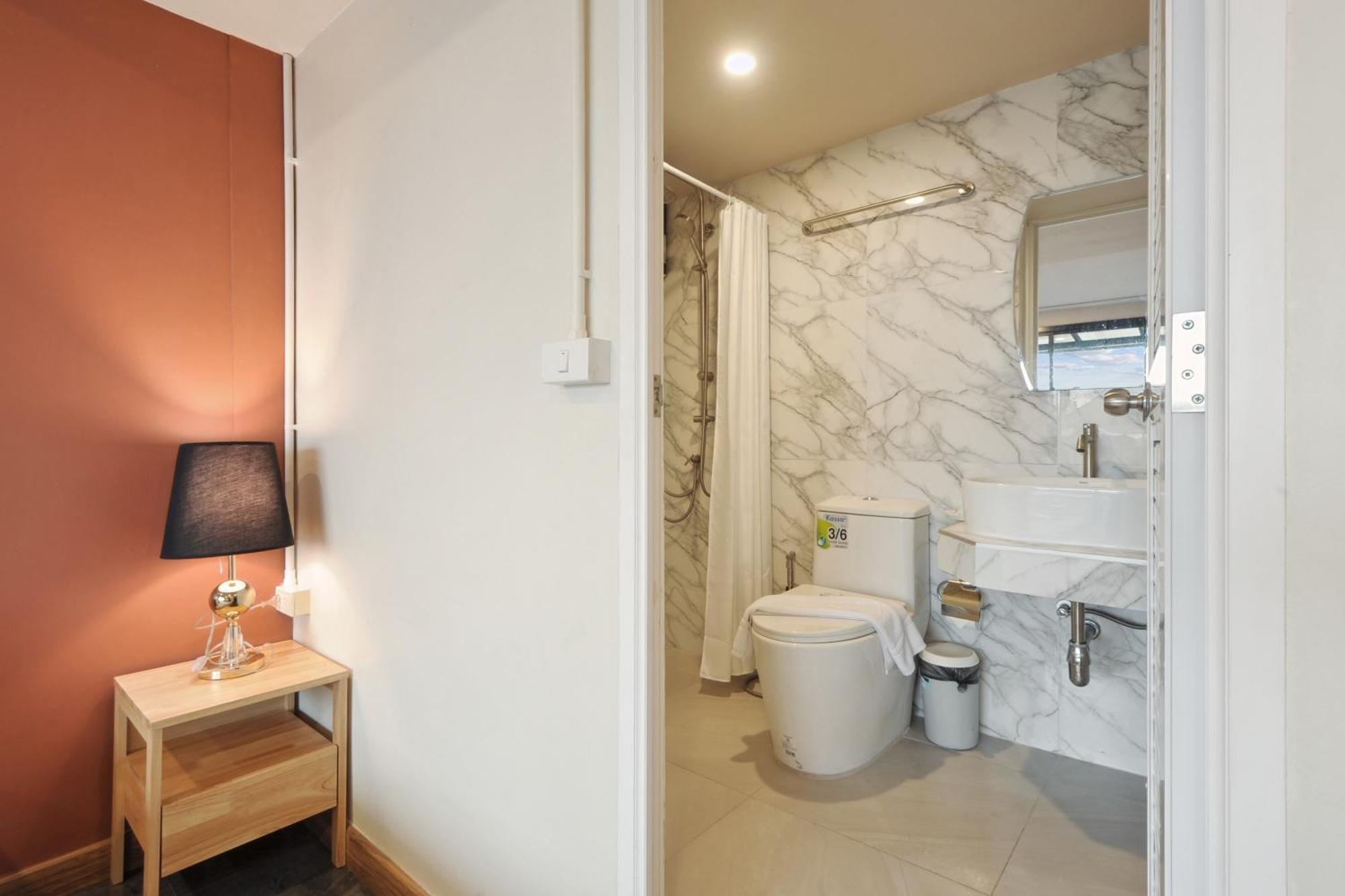 Ployburi Boutique Hotel Chanthaburi Esterno foto