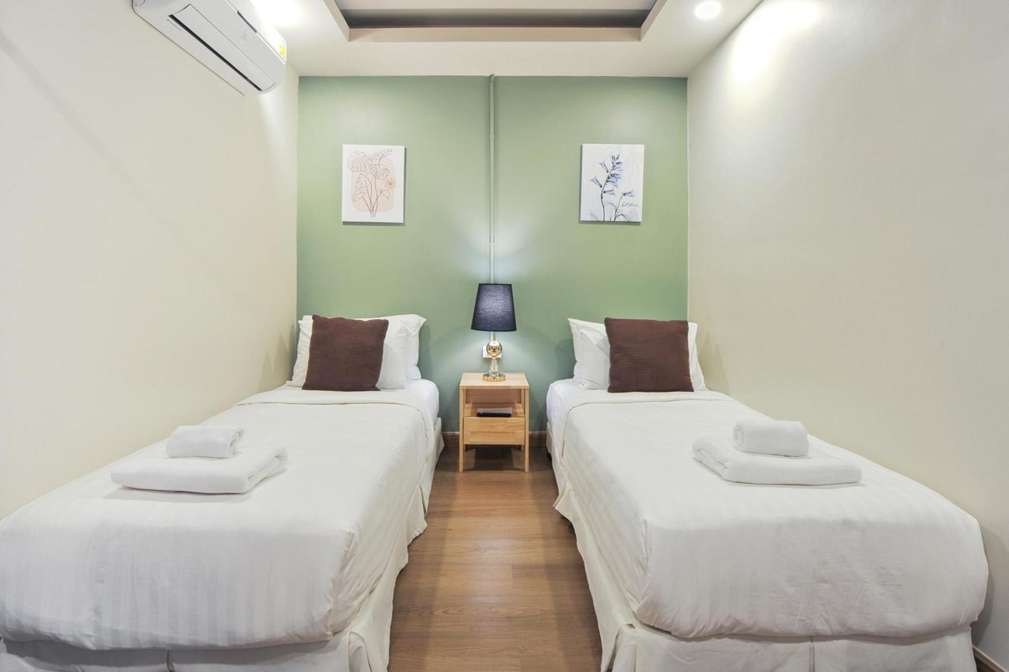 Ployburi Boutique Hotel Chanthaburi Esterno foto