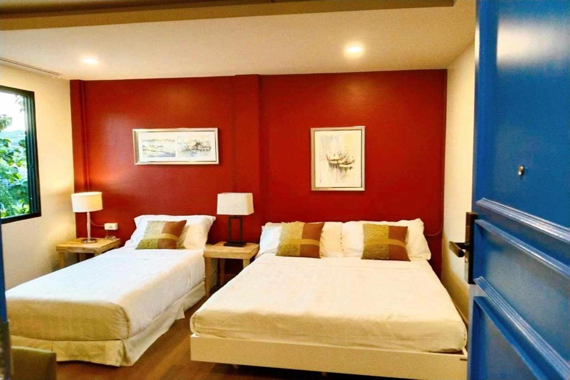 Ployburi Boutique Hotel Chanthaburi Esterno foto