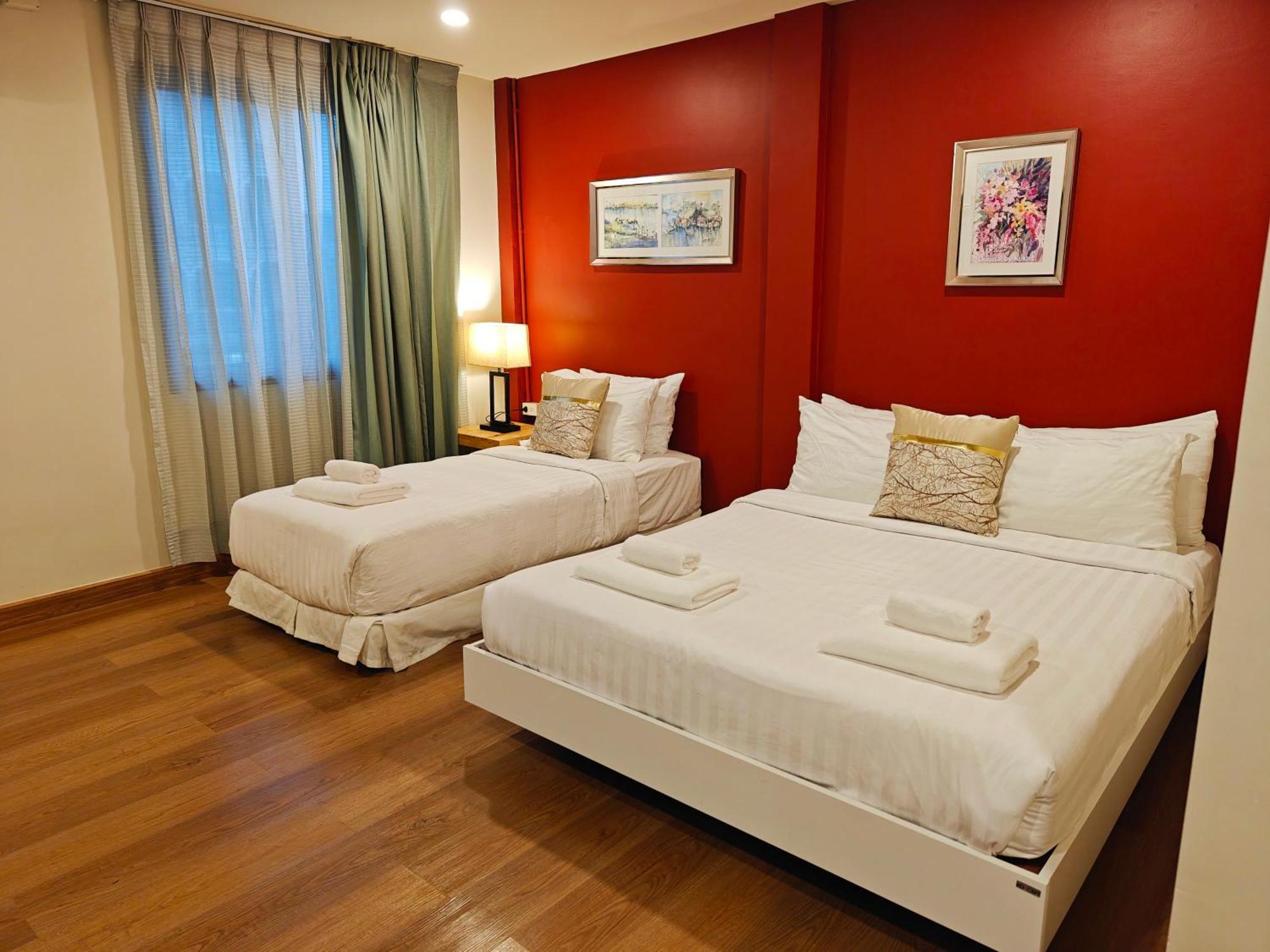 Ployburi Boutique Hotel Chanthaburi Esterno foto