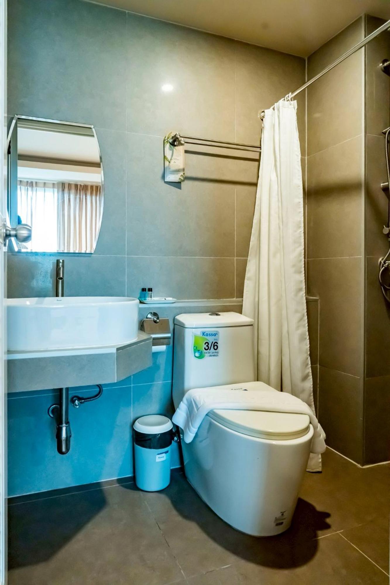 Ployburi Boutique Hotel Chanthaburi Esterno foto
